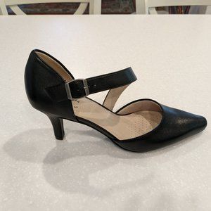 LifeStride Kamala Black Pump